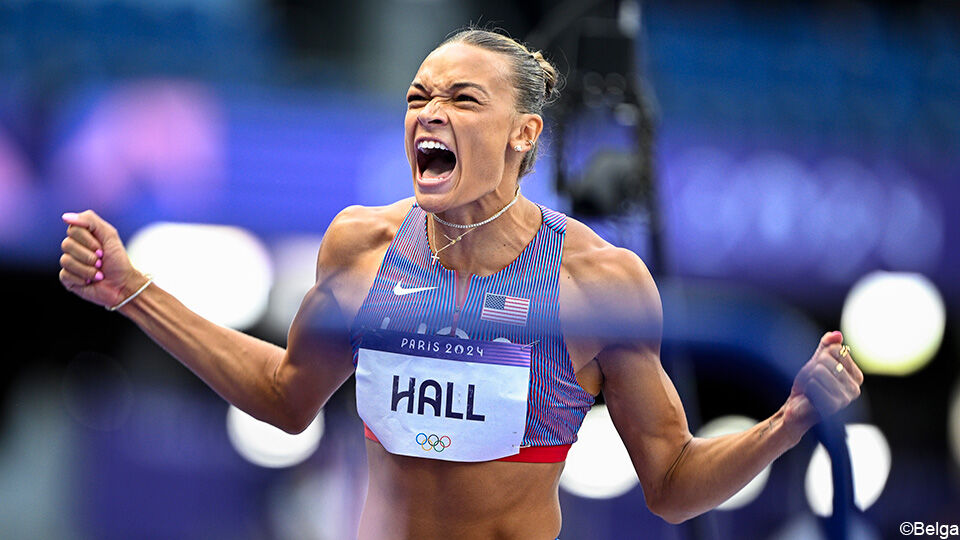 Anna Hall